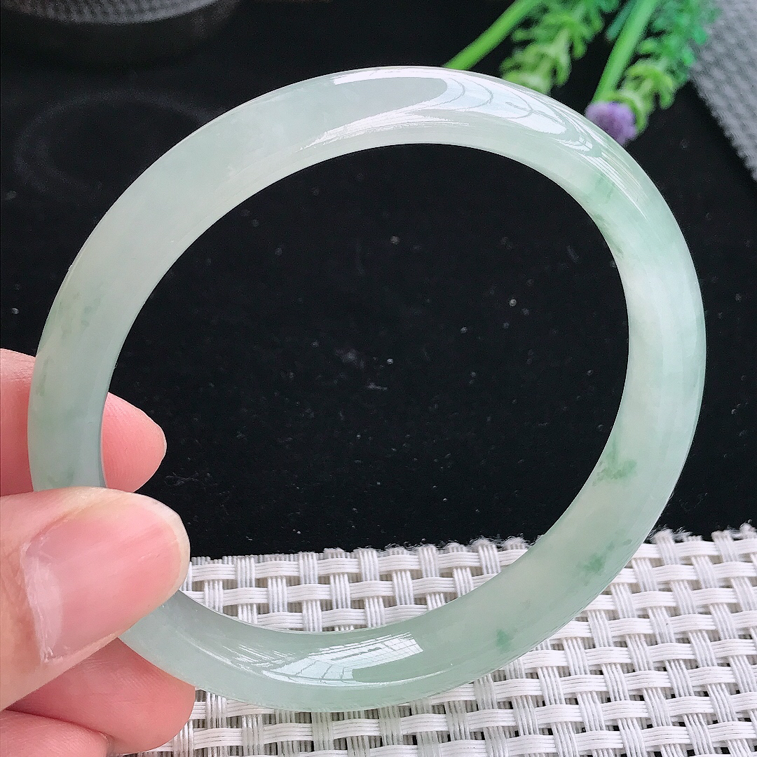 实拍a货翡翠63/11.8/7.5大圈口老坑冰胶水灵冰飘花手镯翡翠玉镯手环