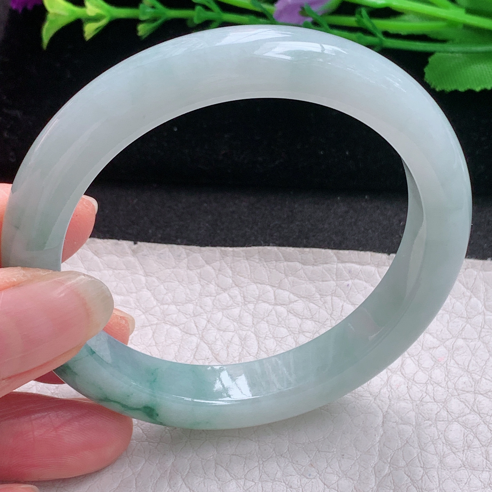 r飘逸款55.5*10.6*8.6平安镯 缅甸翡翠A货玉手镯精美冰飘花宽边玉手镯