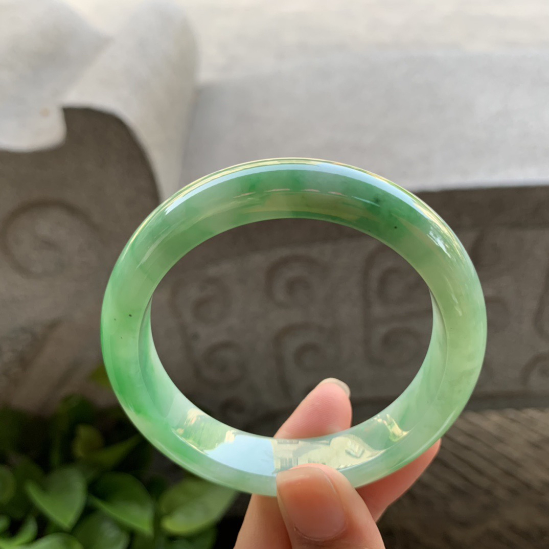 圈口54.8-12.4-8.5 【芙蓉绿正圈手镯】正圈54 55可戴