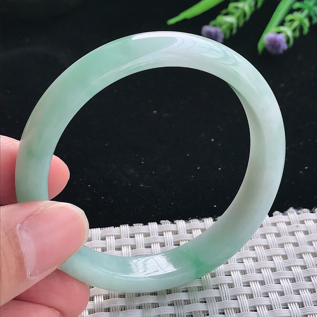 实拍天然翡翠55/12.2/7老坑精美温润飘花手镯翡翠玉镯手环