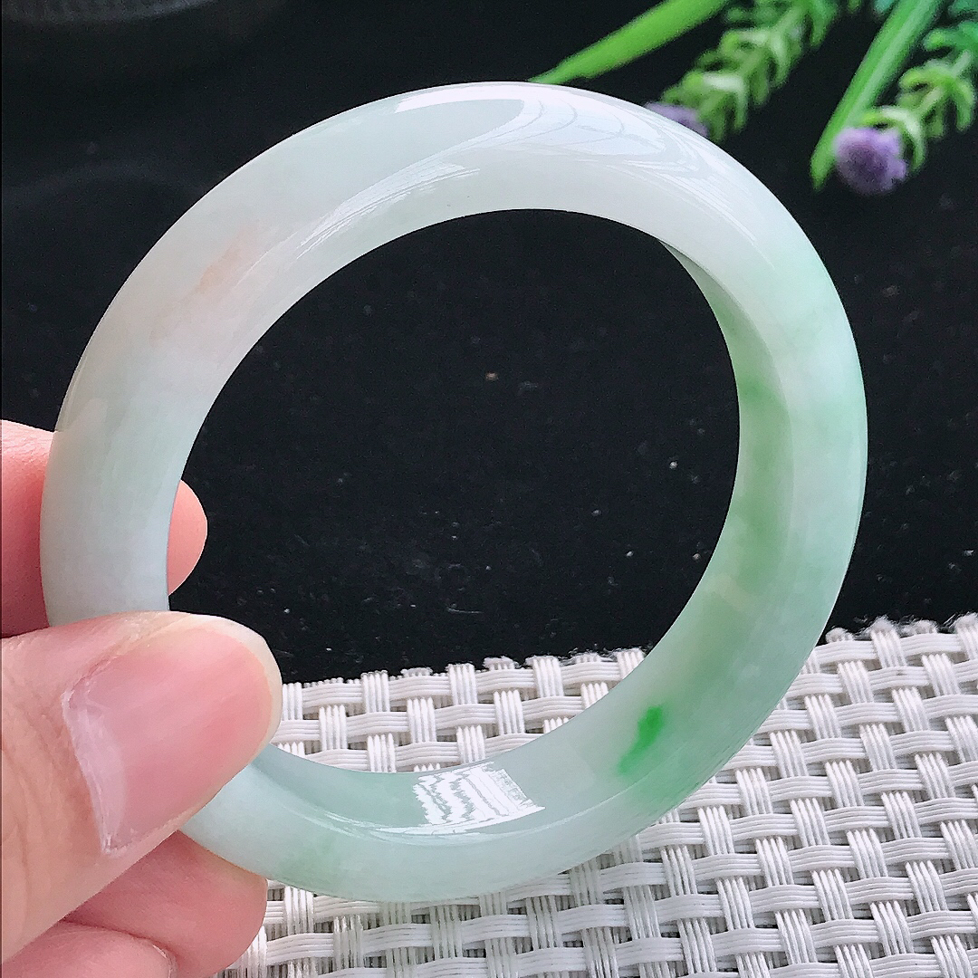 实拍天然翡翠52.8/12.4/8.6老坑冰润飘绿手镯翡翠玉镯手环