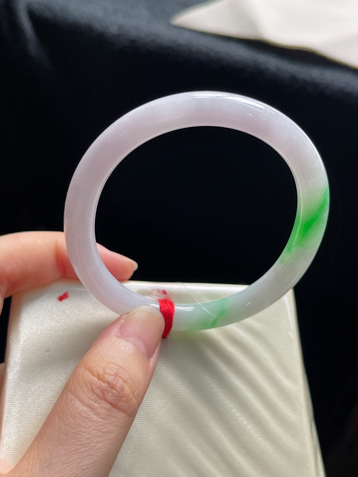 贵妃镯54.6圈口，翡翠糯化种飘花手镯