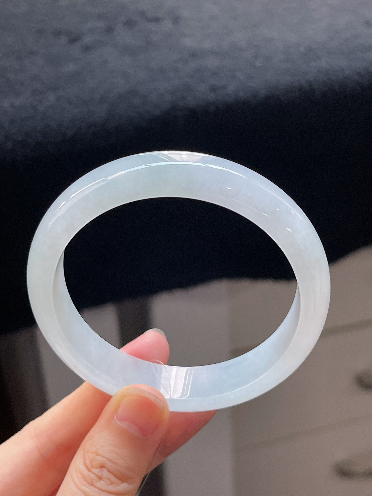 正圈58.6圈口，翡翠冰糯白色手镯