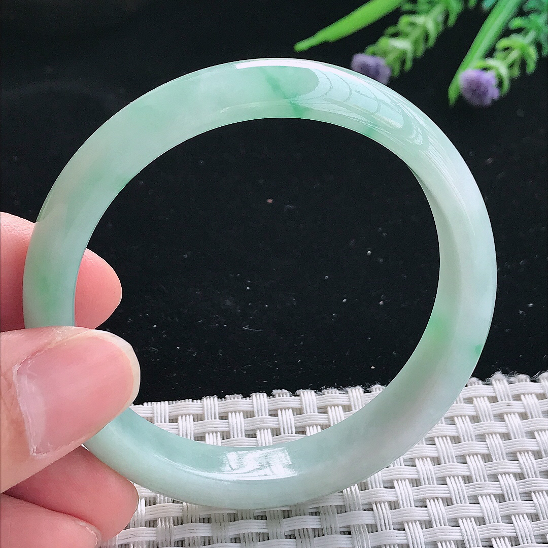 实拍天然翡翠55/12.2/7老坑精美温润飘花手镯翡翠玉镯手环