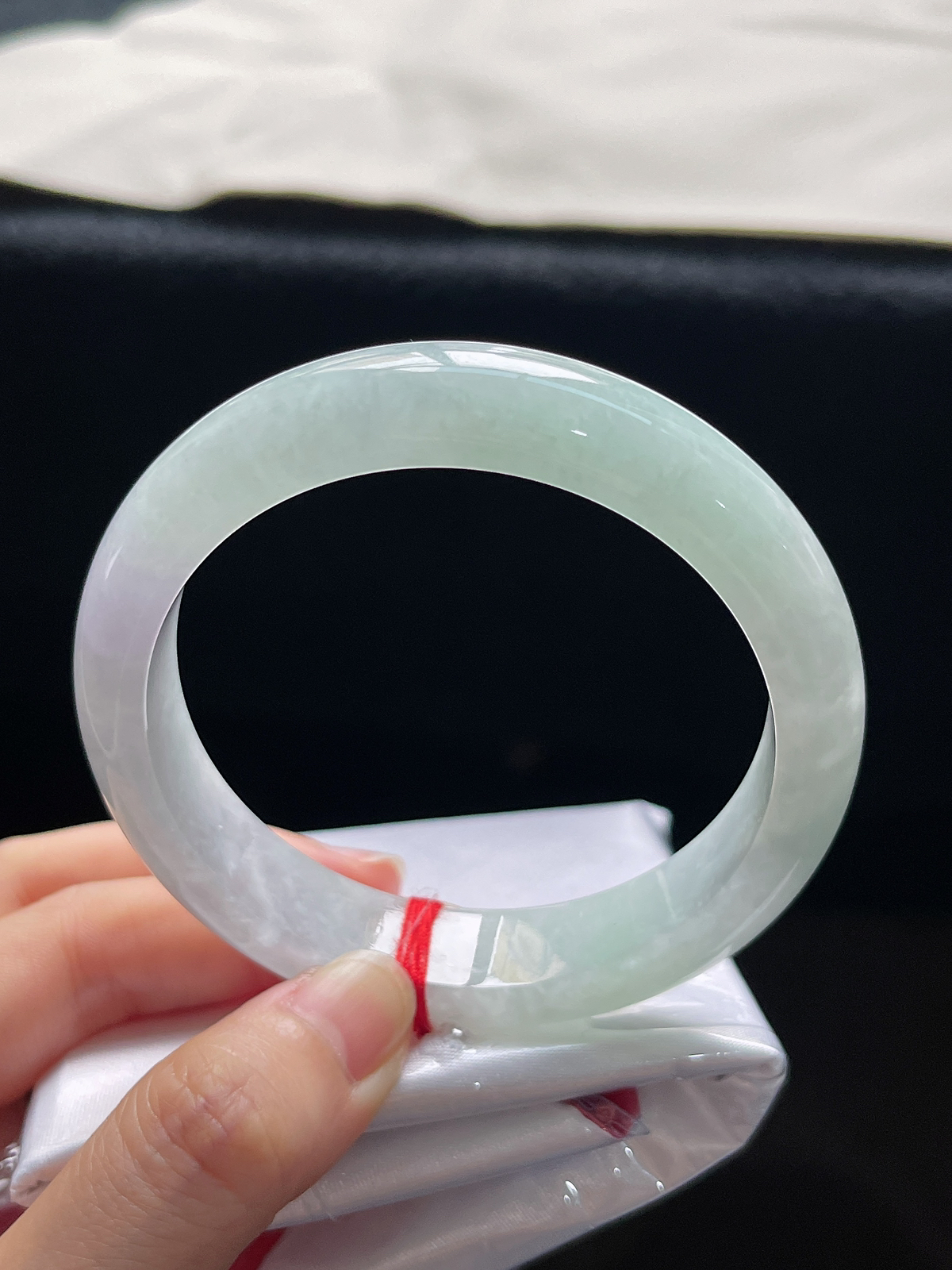 正圈58.4圈口，翡翠糯化种春带彩手镯