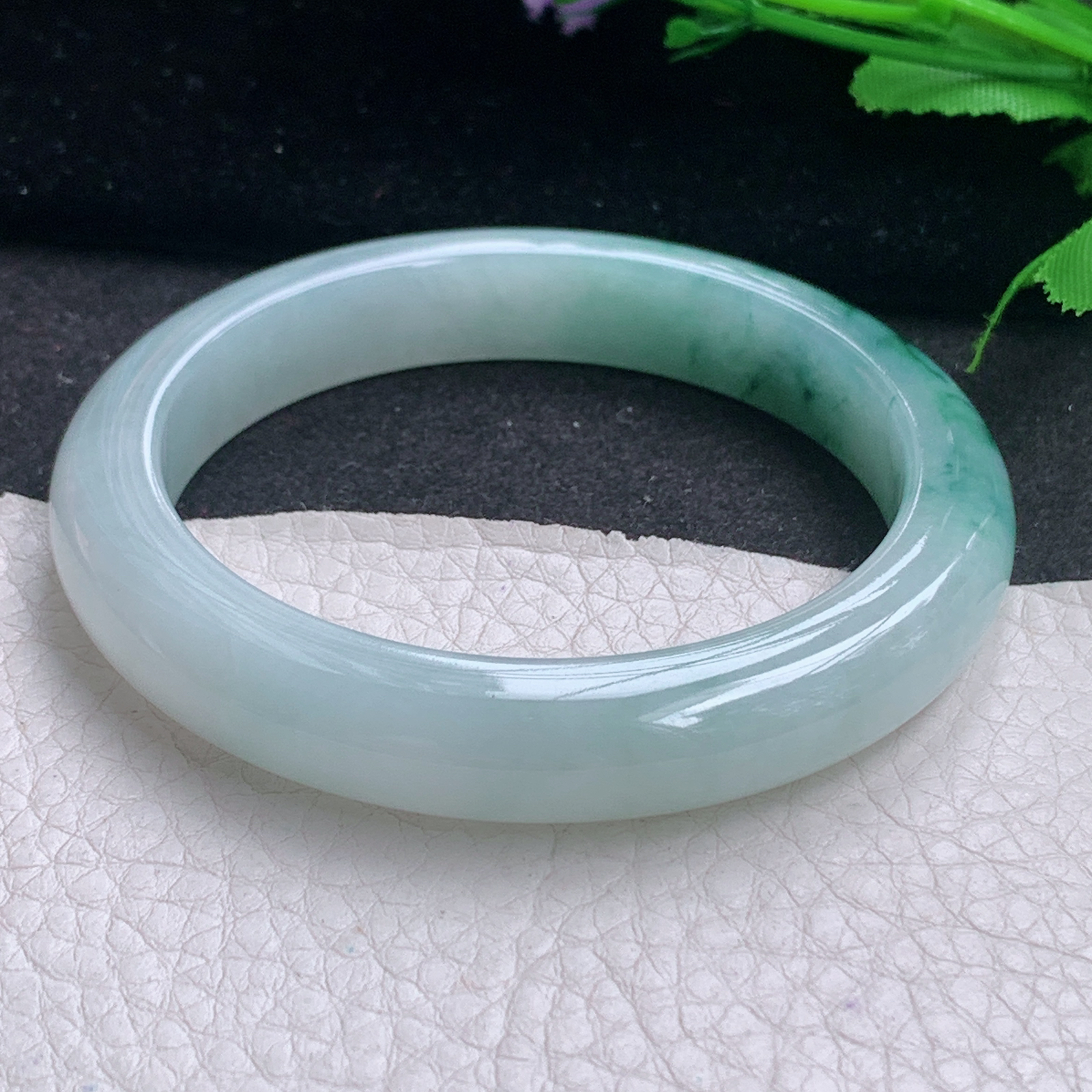 r飘逸款55.5*10.6*8.6平安镯 缅甸翡翠A货玉手镯精美冰飘花宽边玉手镯