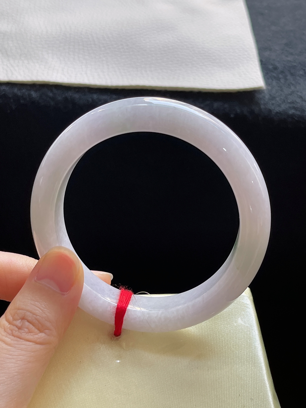 正圈52.8圈口，翡翠糯化种浅紫色手镯