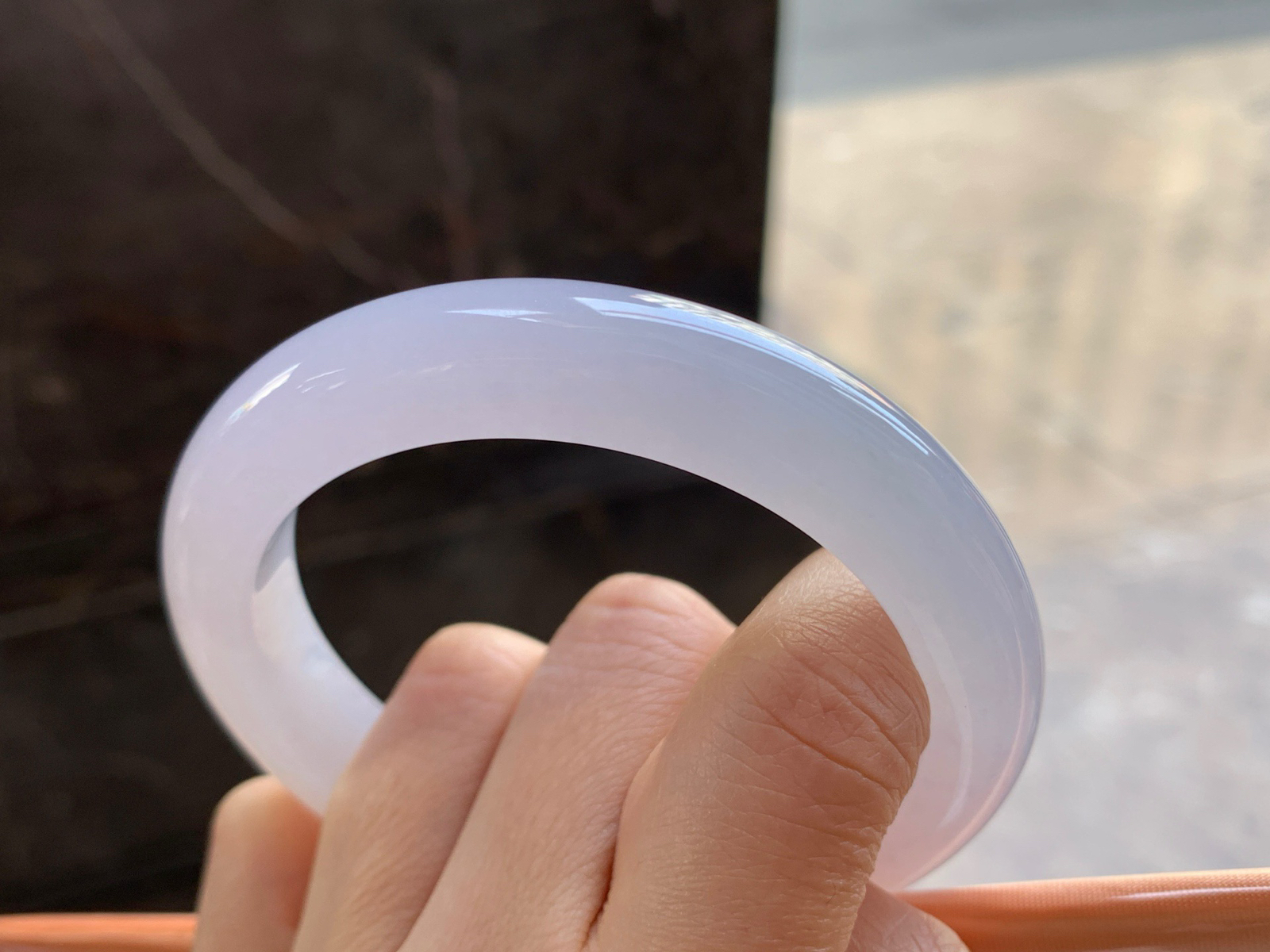 58-11.8-9.5

冰紫手镯^_^水润清透