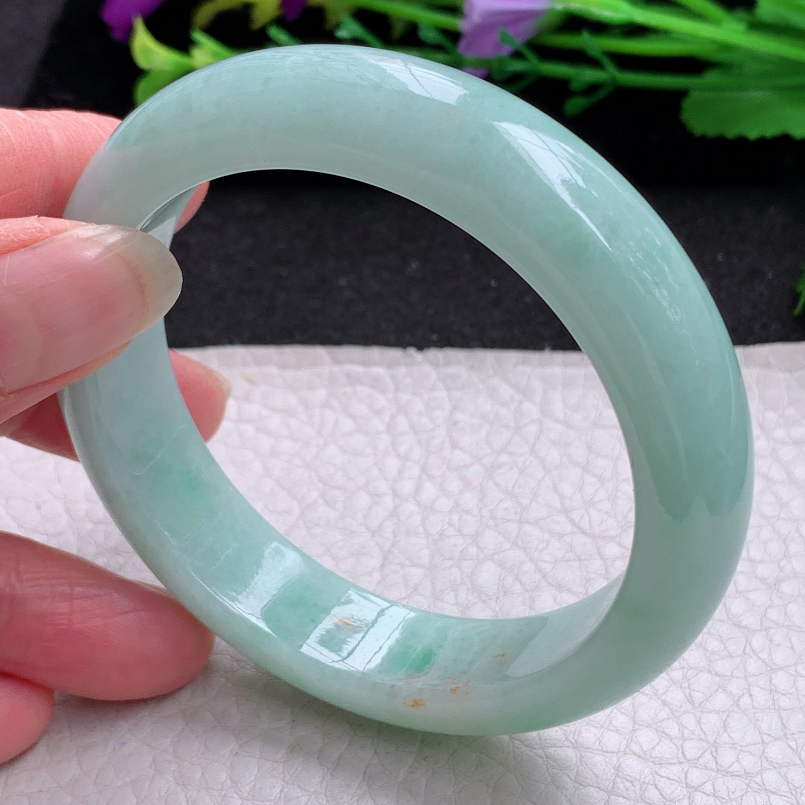 nc清新款55*13.7*8.5平安镯 缅甸翡翠A货玉手镯精美浅绿绿正圈玉手镯