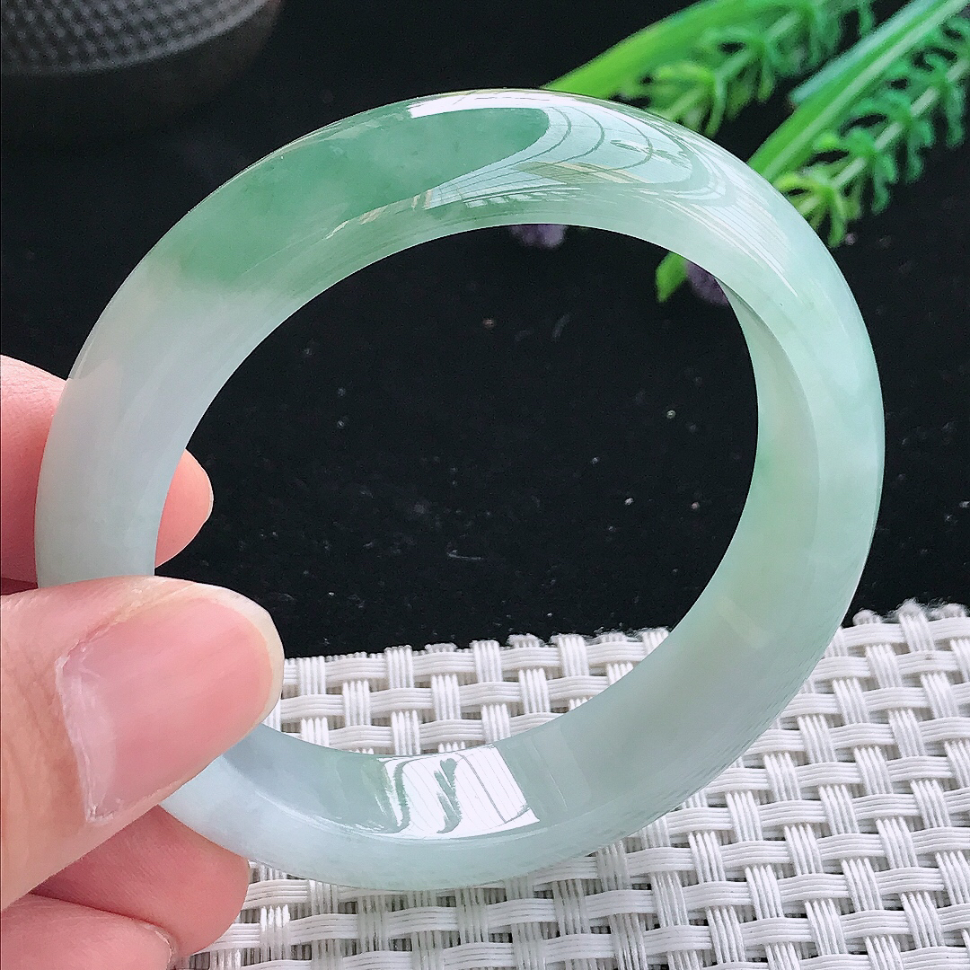 实拍天然翡翠52.5/13.4/8老坑冰胶果冻飘花手镯翡翠玉镯手环