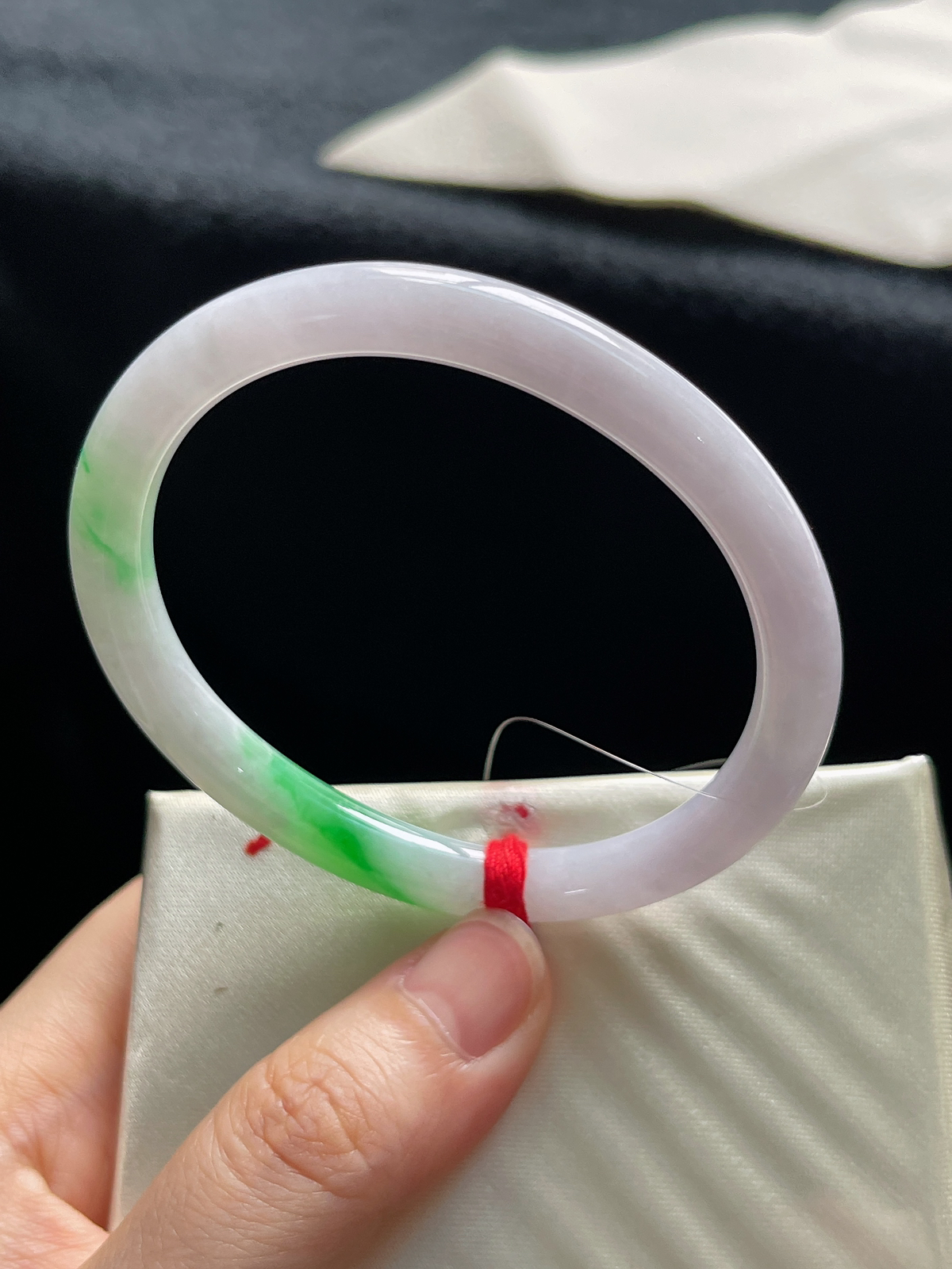 贵妃镯54.6圈口，翡翠糯化种飘花手镯