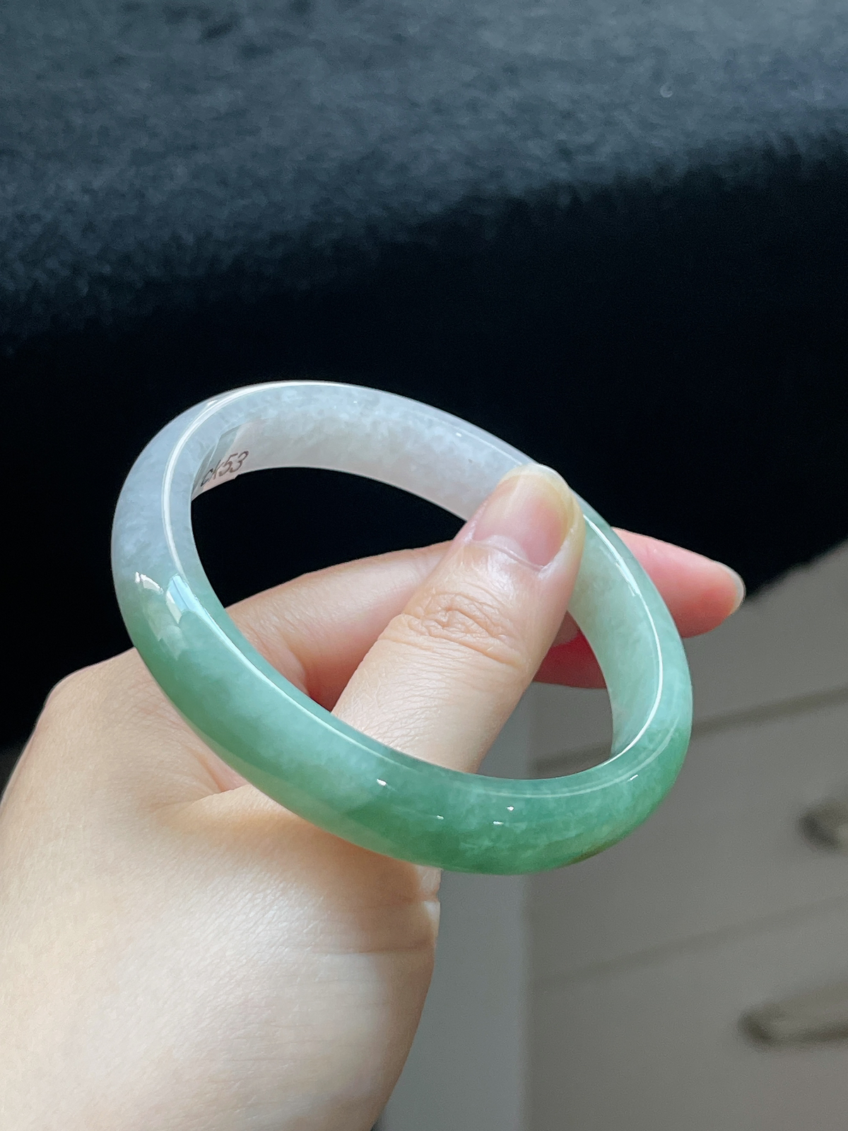 正圈56.3圈口，翡翠糯化种灰绿色手镯