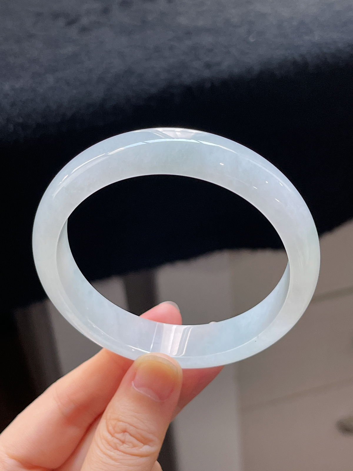 正圈58.6圈口，翡翠冰糯白色手镯