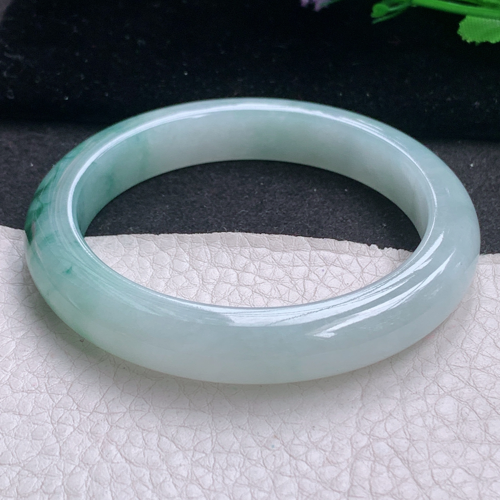r飘逸款55.5*10.6*8.6平安镯 缅甸翡翠A货玉手镯精美冰飘花宽边玉手镯