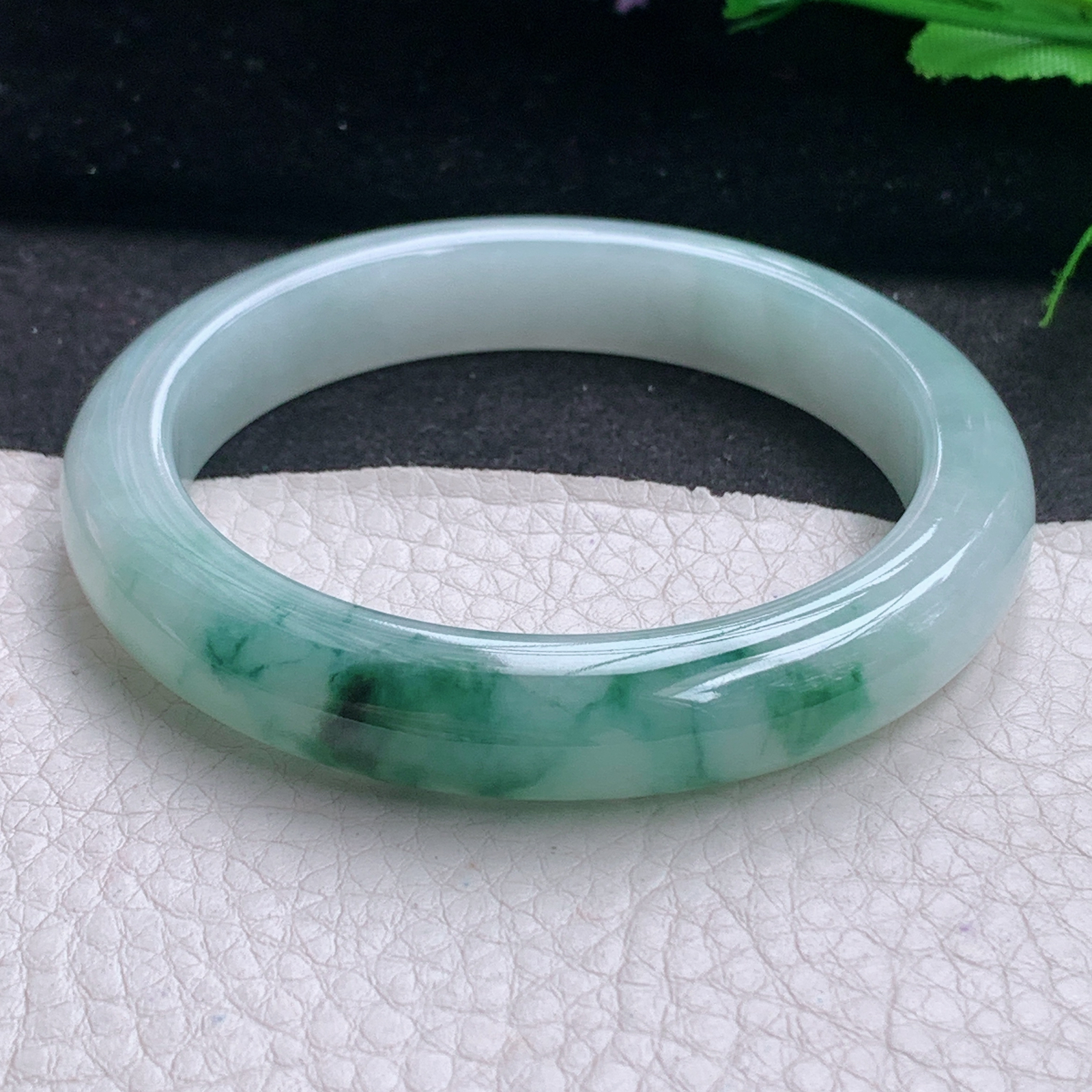 r飘逸款55.5*10.6*8.6平安镯 缅甸翡翠A货玉手镯精美冰飘花宽边玉手镯