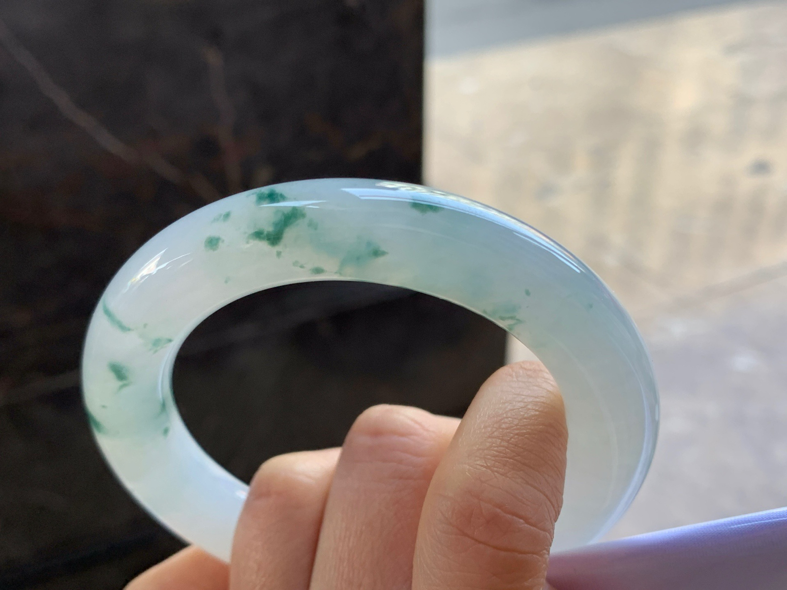 58.5-12.6

飘花圆条手镯^_^飘花灵韵