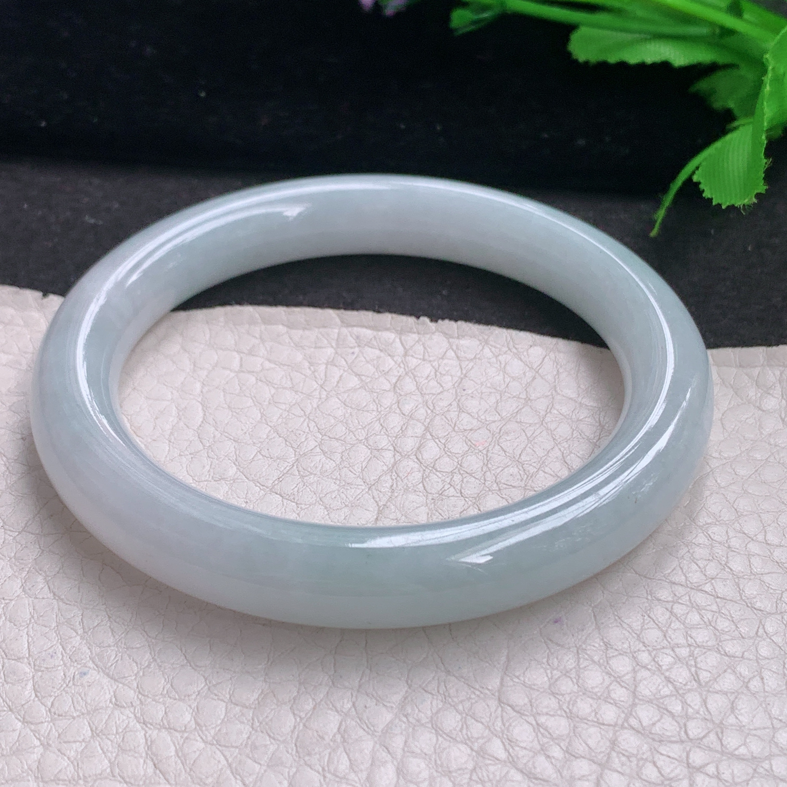 js纯美款58*10.5*10美人镯 缅甸翡翠A货玉手镯精美冰纯圆条玉手环