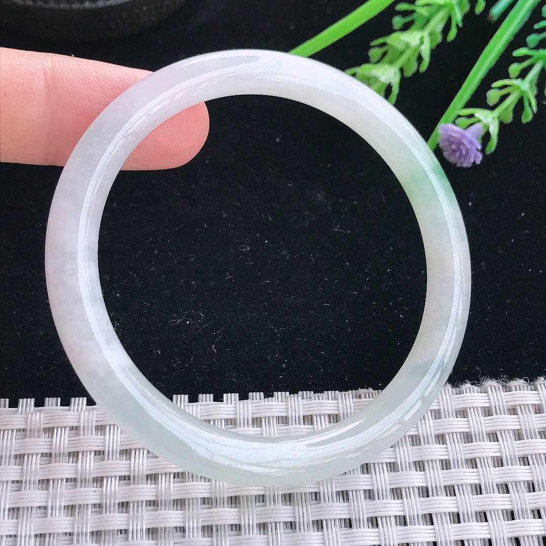 实拍天然翡翠54/6.4/7.2老坑秀气冰润飘绿叮当手镯翡翠玉镯手环