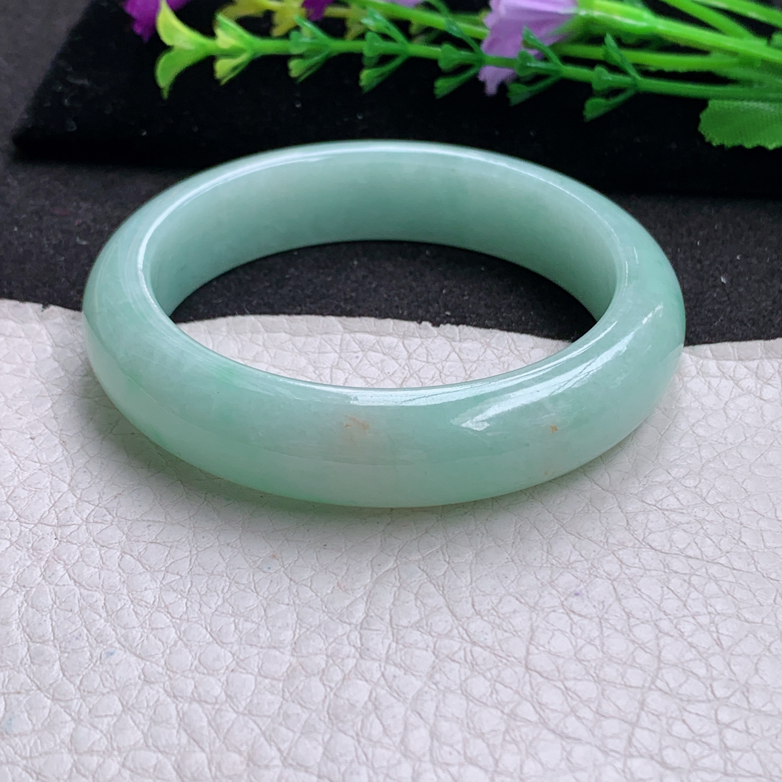 nc清新款55*13.7*8.5平安镯 缅甸翡翠A货玉手镯精美浅绿绿正圈玉手镯