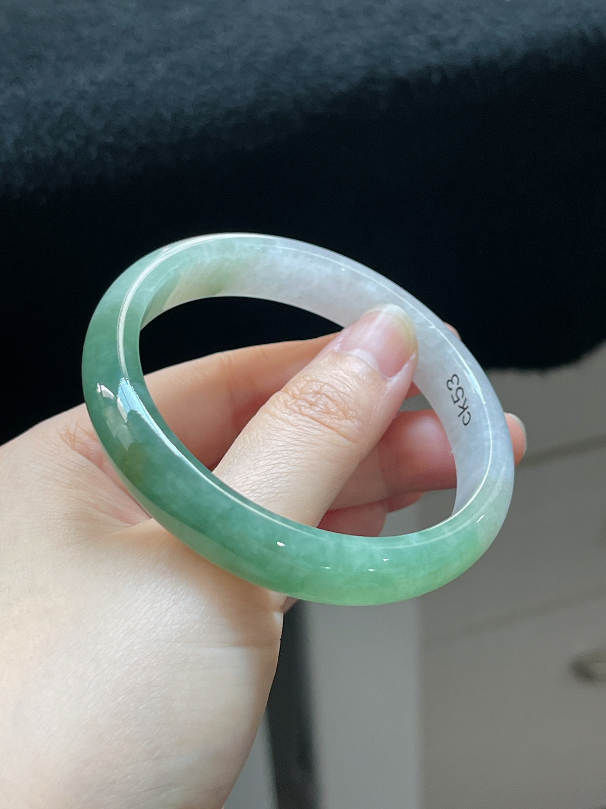 正圈56.3圈口，翡翠糯化种灰绿色手镯