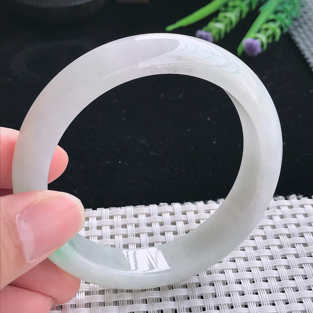 实拍天然翡翠58.5/14/8.5轮胎镯老坑冰润飘绿手镯翡翠玉镯手环