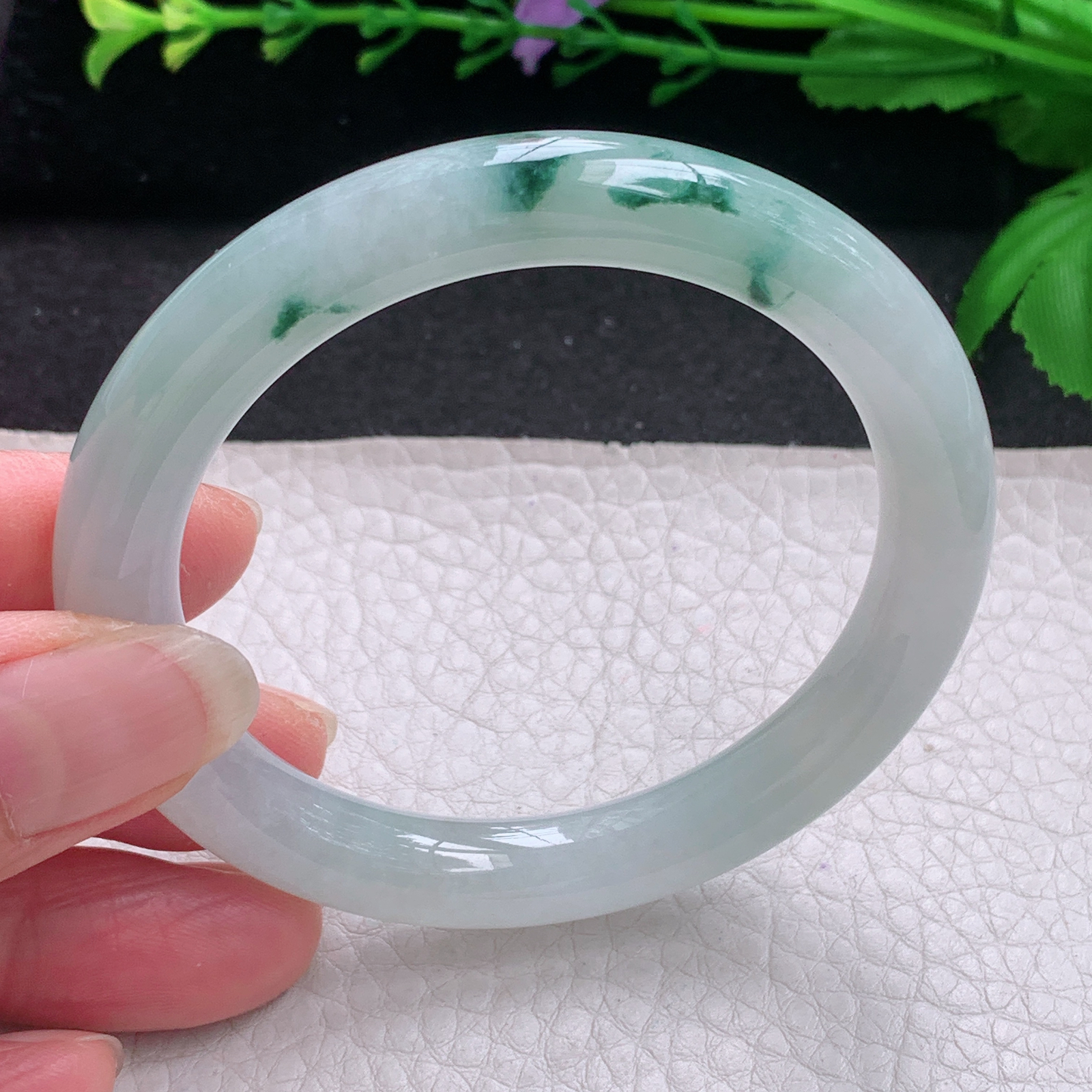 ee实拍53.8*9美人镯 缅甸翡翠A货玉手镯精美冰飘花圆条玉手镯