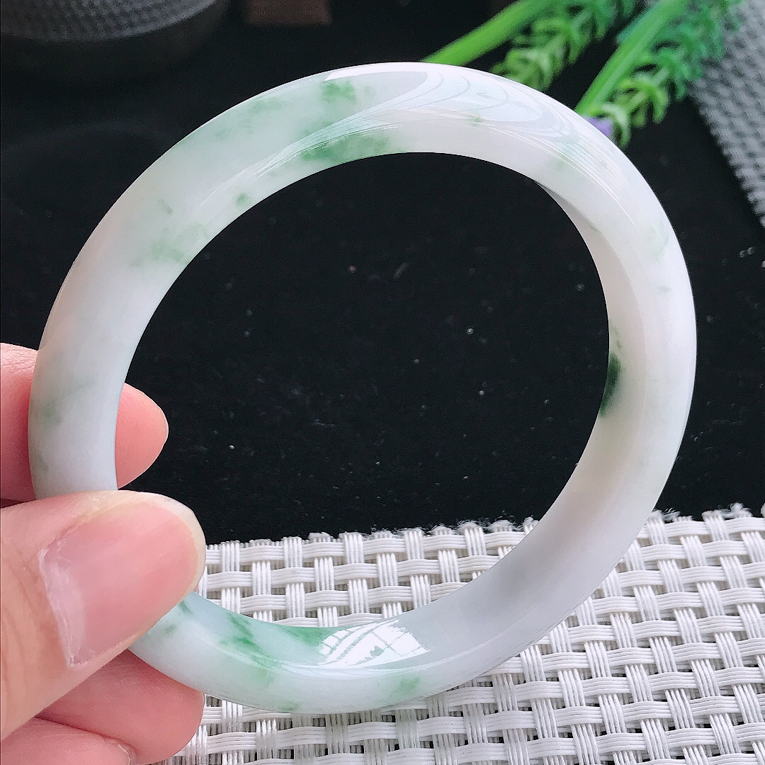 实拍天然翡翠60.5/11.3/8.3大圈口老坑温润飘花手镯翡翠玉镯手环