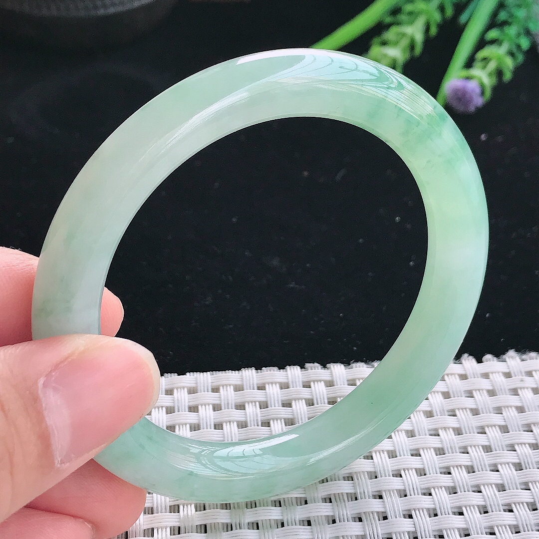 实拍天然翡翠54.5/9.5/9.3老坑冰胶果冻冰晴飘花圆条手镯翡翠玉镯手环