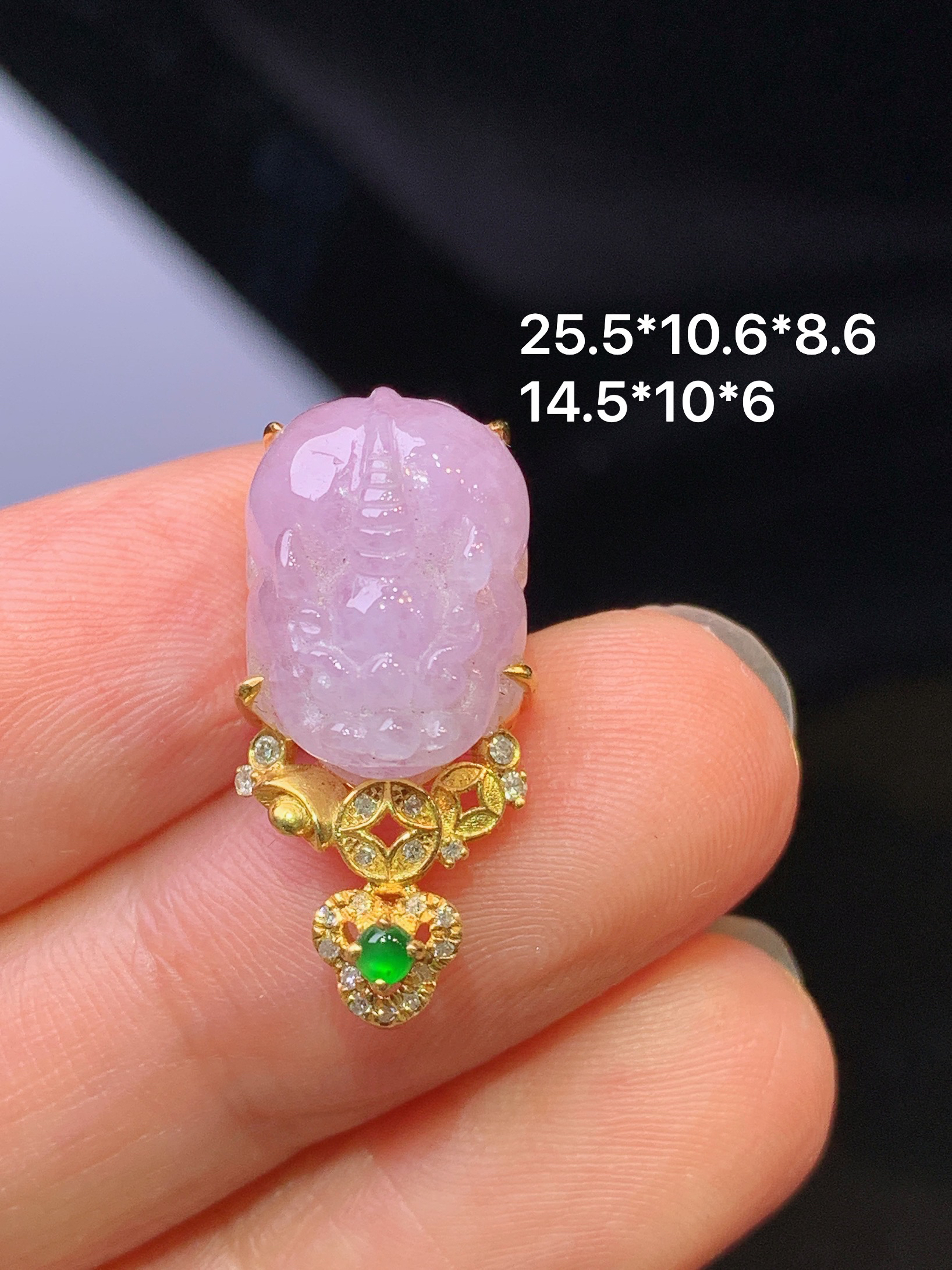 18k金钻镶嵌紫罗兰貔貅吊坠 玉质细腻 色泽艳丽清新 水润亮眼 整体尺寸25.5*10.6*8.6t1