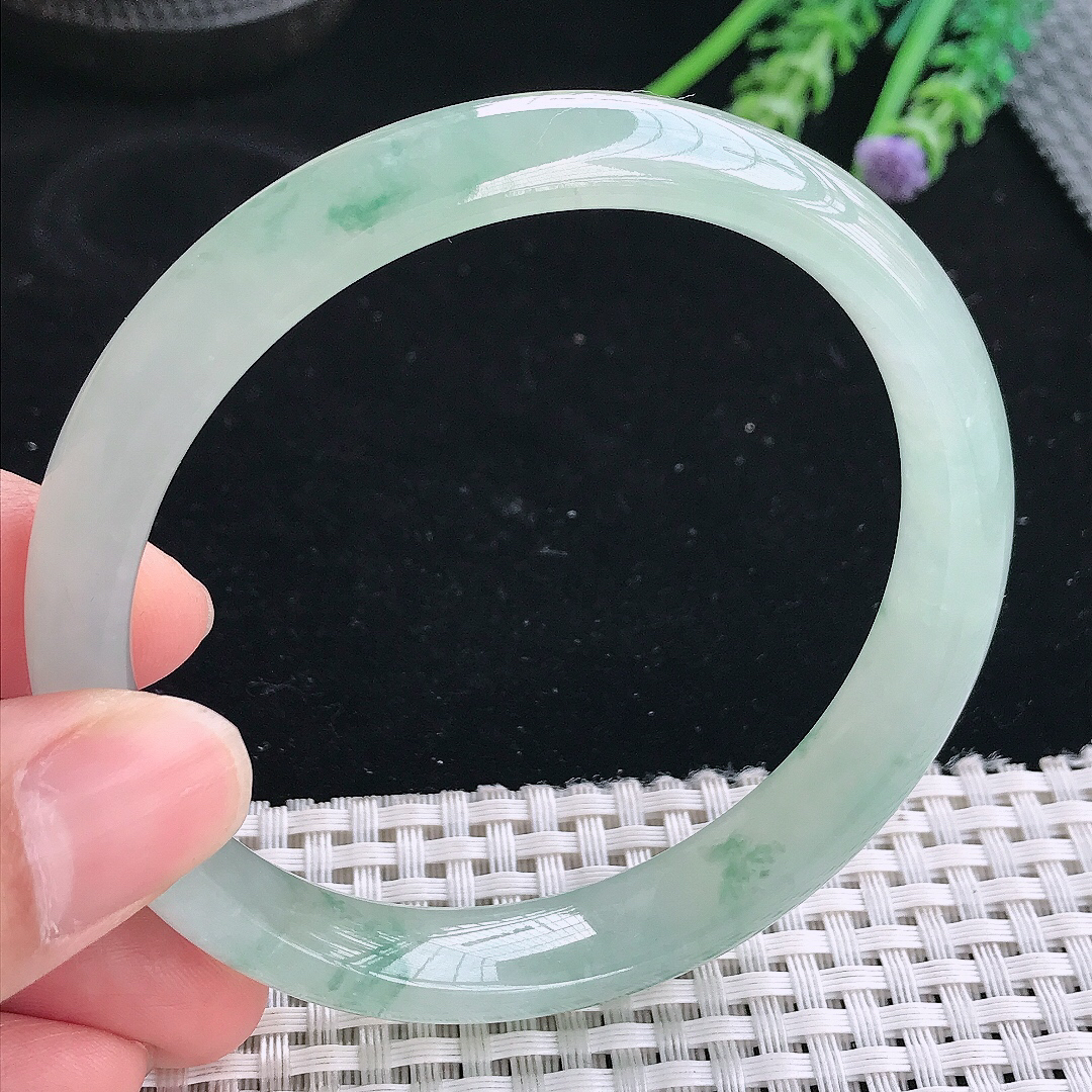 实拍a货翡翠63/11.8/7.5大圈口老坑冰胶水灵冰飘花手镯翡翠玉镯手环