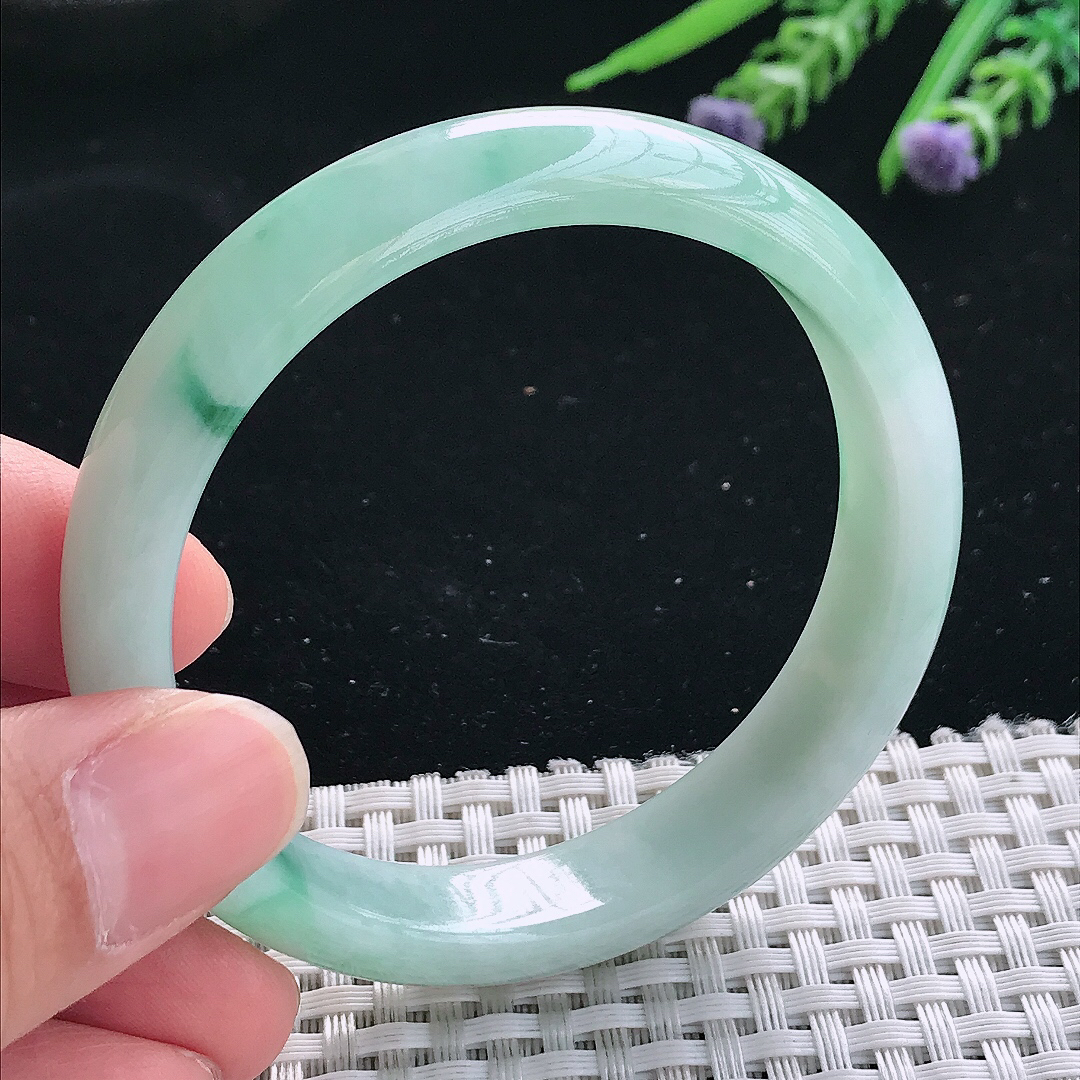 实拍天然翡翠55/12.2/7老坑精美温润飘花手镯翡翠玉镯手环