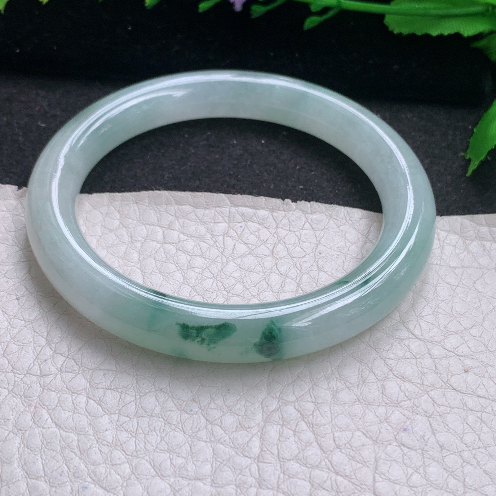 ee实拍53.8*9美人镯 缅甸翡翠A货玉手镯精美冰飘花圆条玉手镯