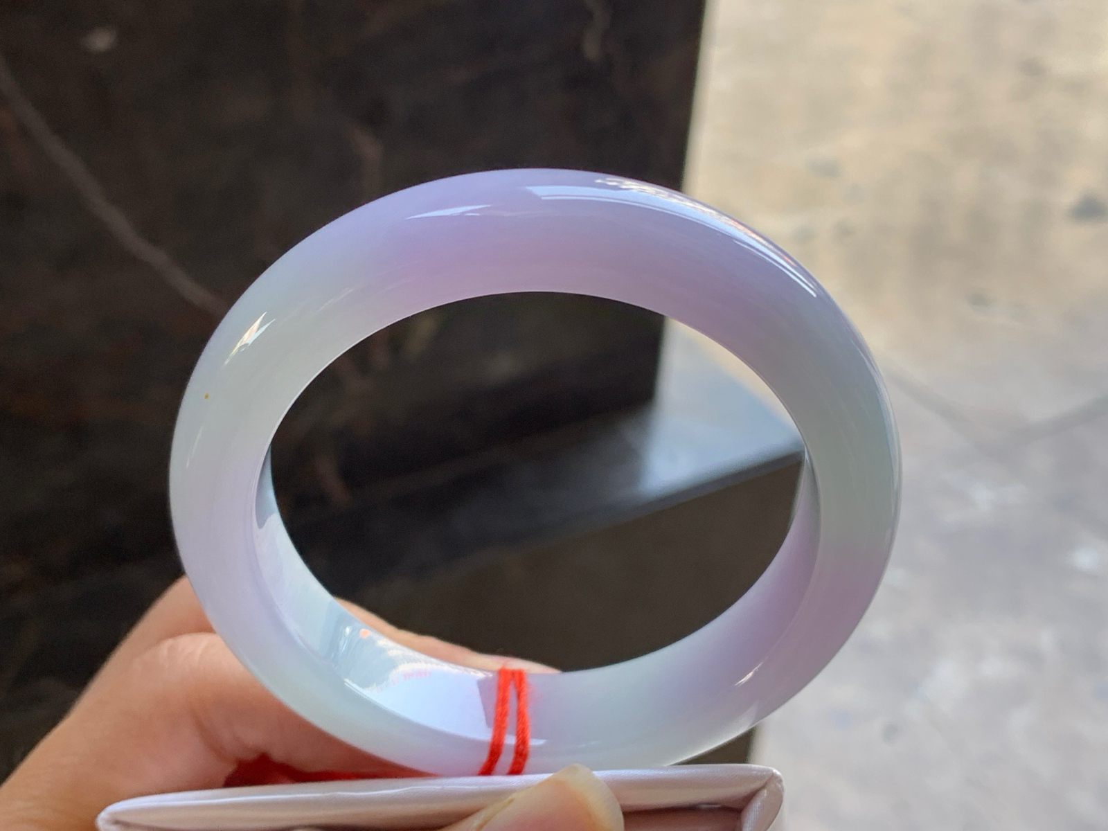 57-13.2-9.2

紫罗兰手镯^_^玉质温润