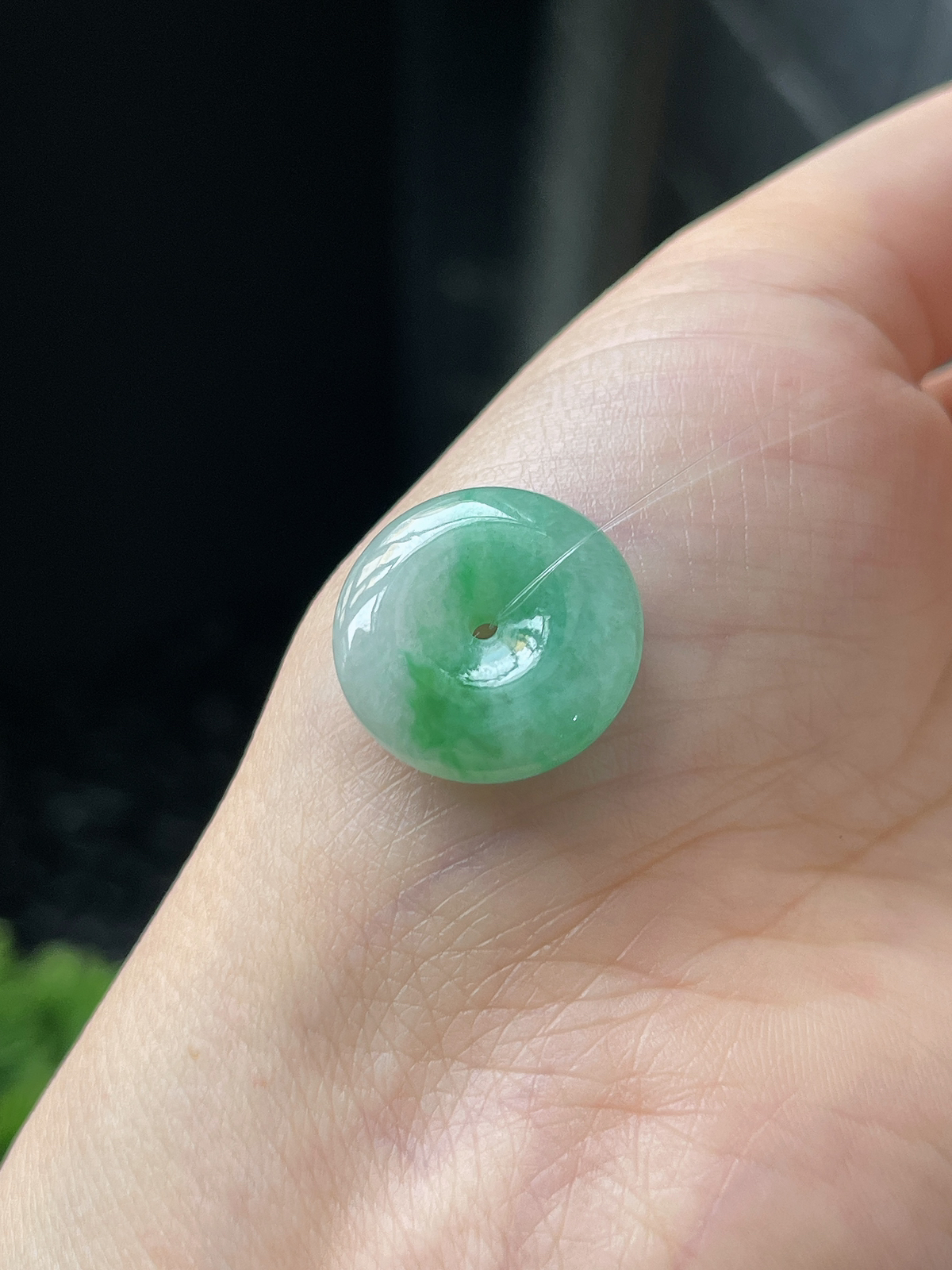 翡翠糯化种飘绿平安扣