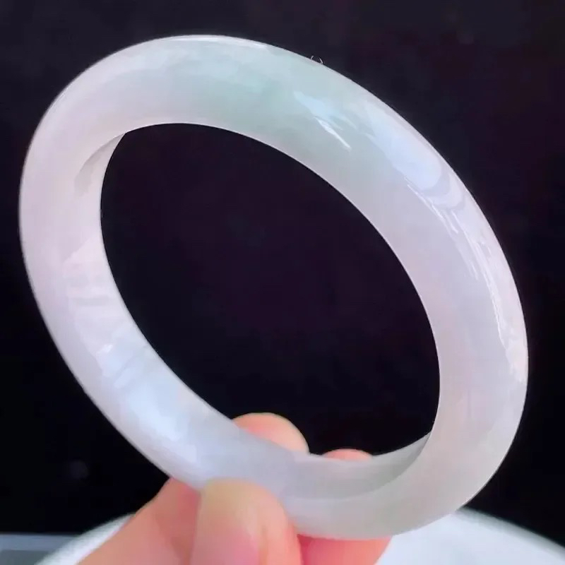 52.8圈好种水玉石天然翡翠A货水润有种有色飘绿手镯44.78g