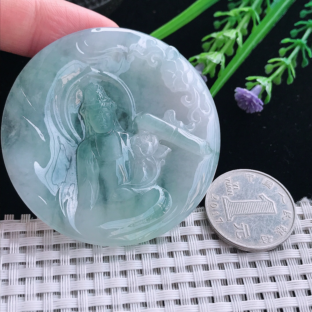 实拍A货翡翠57.5/5.5老坑冰胶水灵持莲观音吊坠翡翠挂件