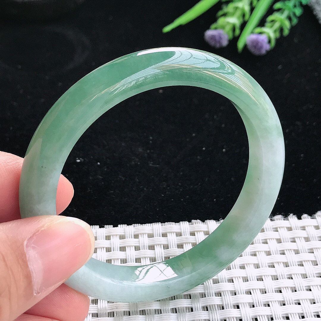 实拍天然翡翠53/9.3/7.8老坑精美油绿手镯翡翠玉镯手环