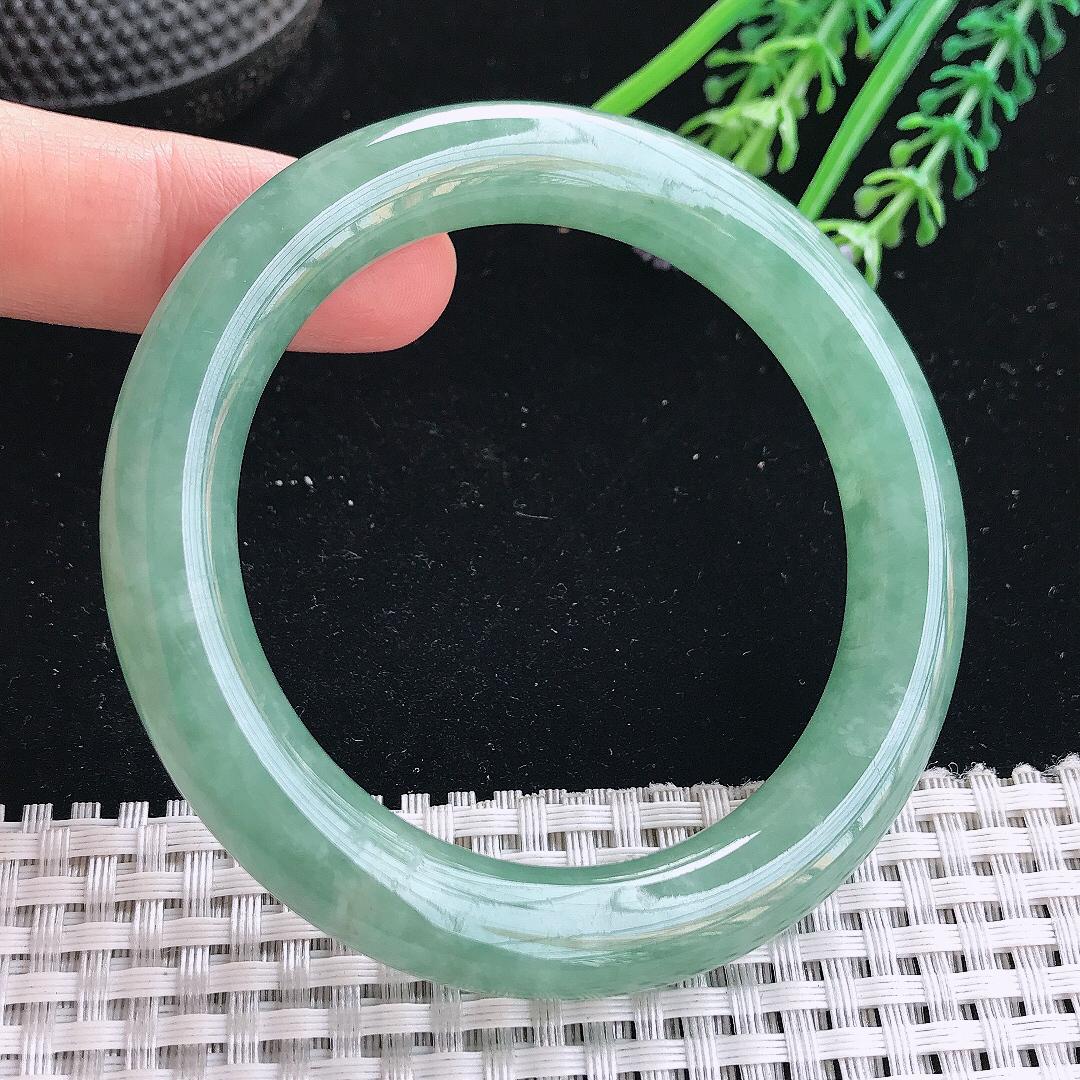 实拍天然翡翠55/10.5/10.3老坑冰润起胶满绿圆条手镯翡翠玉镯手环