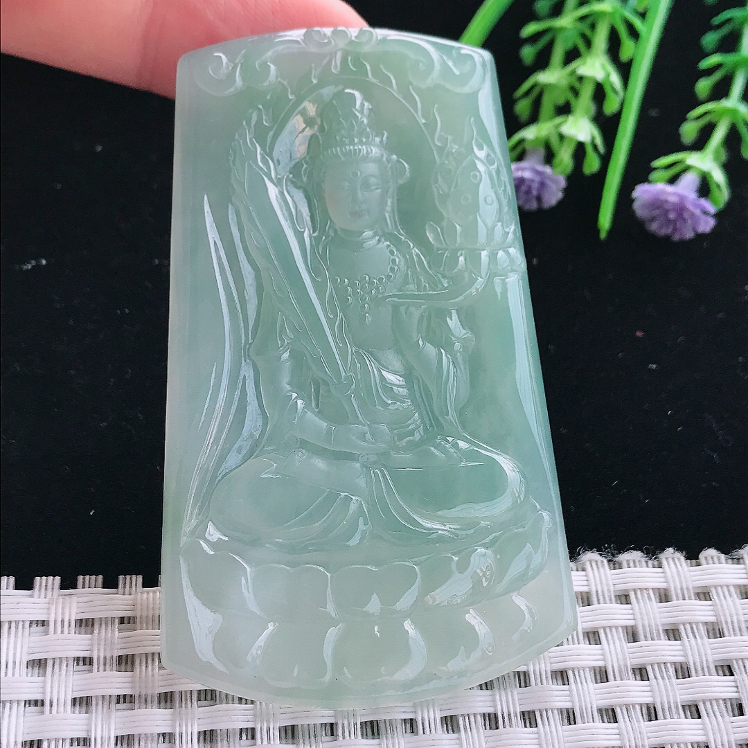 实拍A货翡翠69.8/43.5/5.8老坑冰胶果冻冰晴绿虚空藏菩萨吊坠翡翠挂件