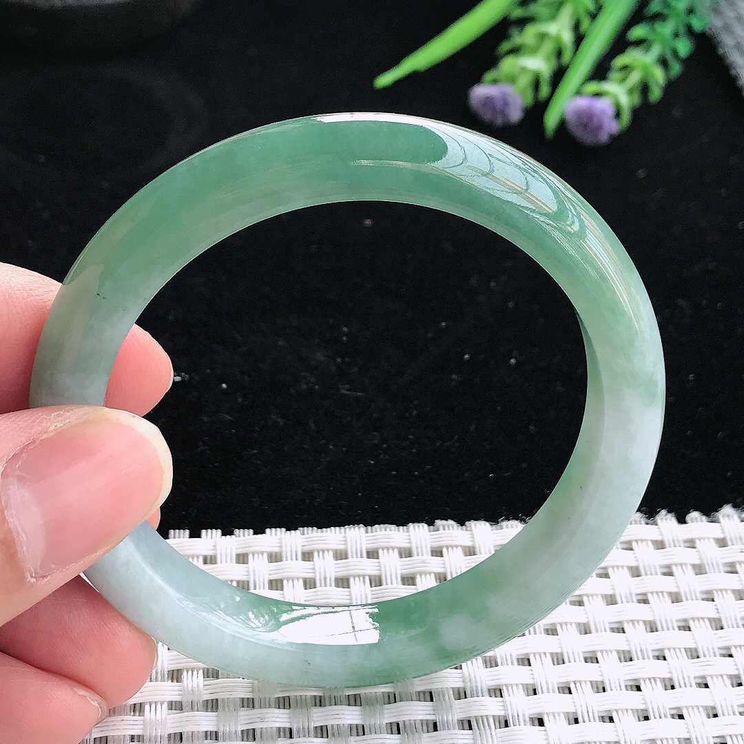 实拍天然翡翠53/9.3/7.8老坑精美油绿手镯翡翠玉镯手环