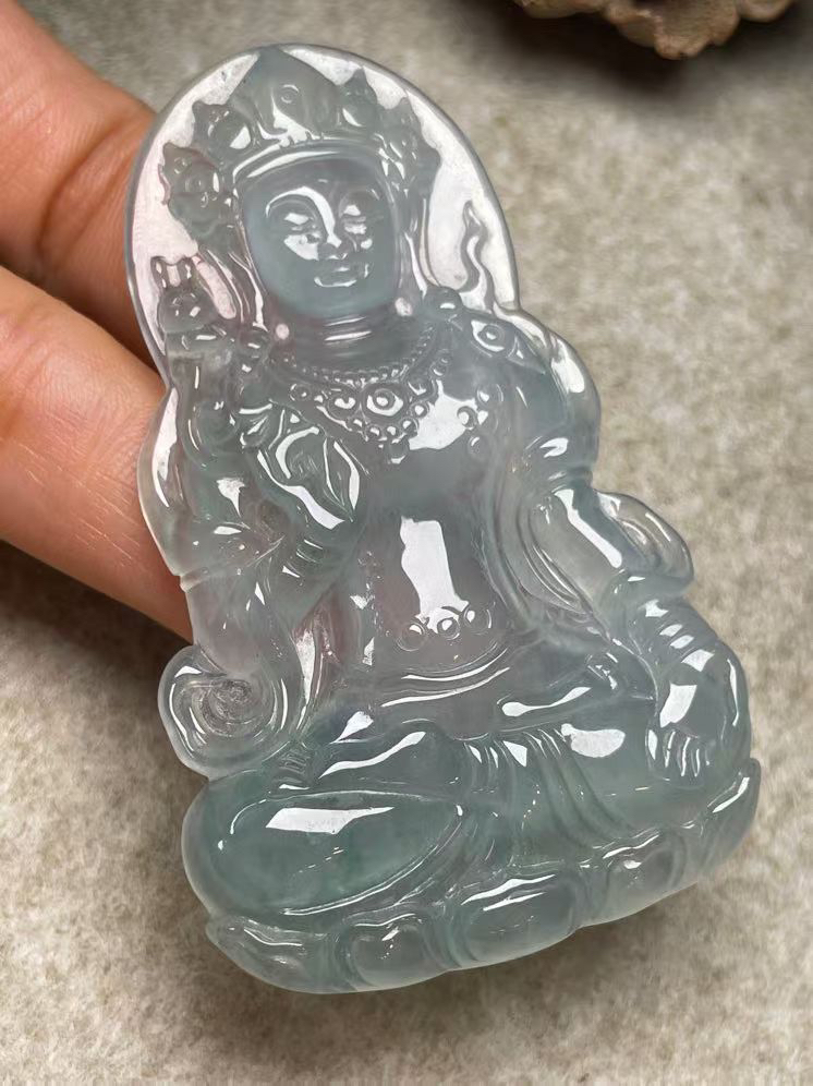 冰种飘绿【度母菩萨】吊坠，种水好，玉质细腻 ，卖相好‘