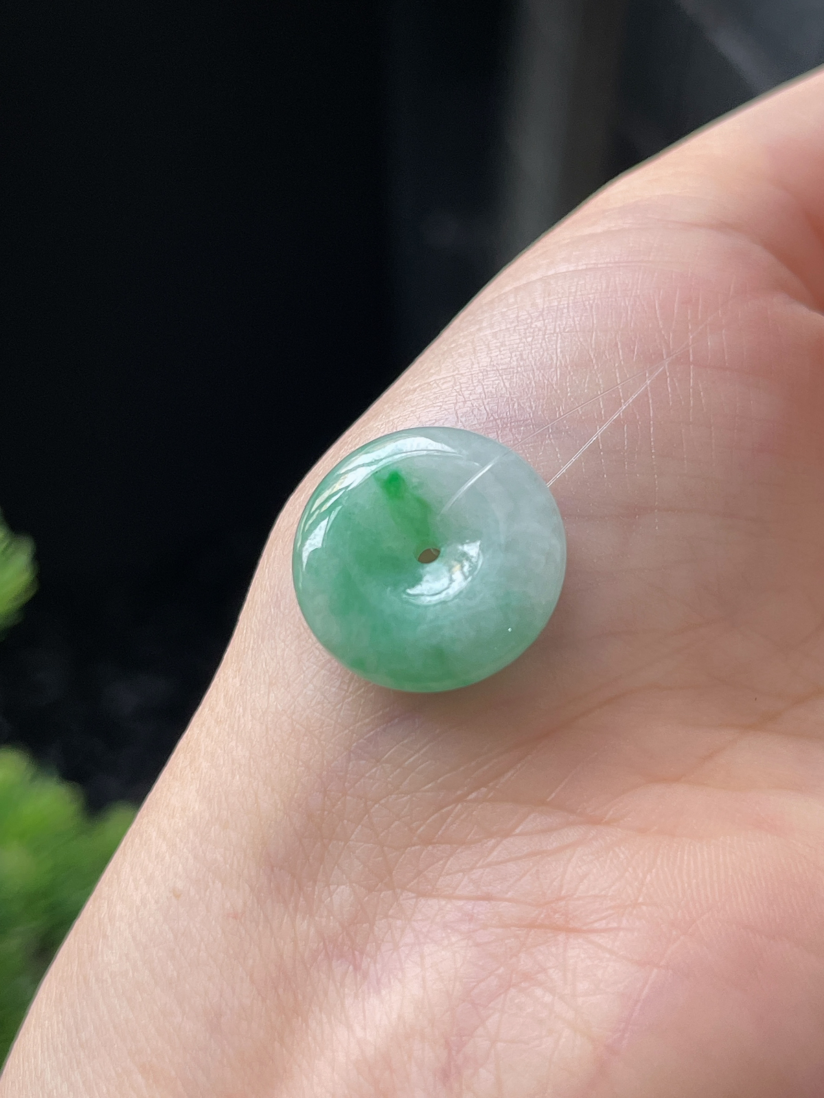 翡翠糯化种飘绿平安扣