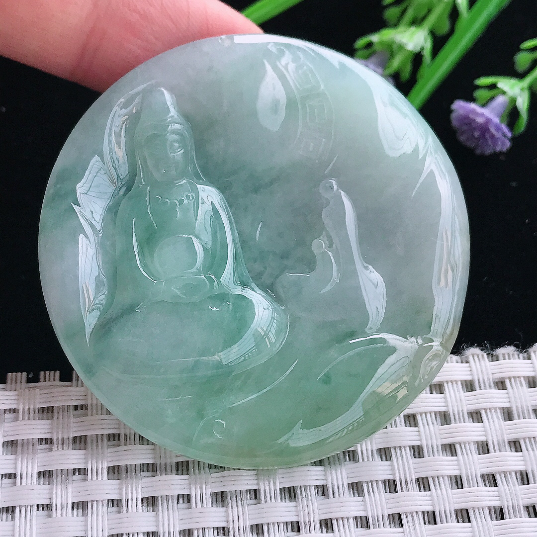 实拍A货翡翠53.8/5.8老坑冰胶水灵冰晴无相观音吊坠翡翠挂件