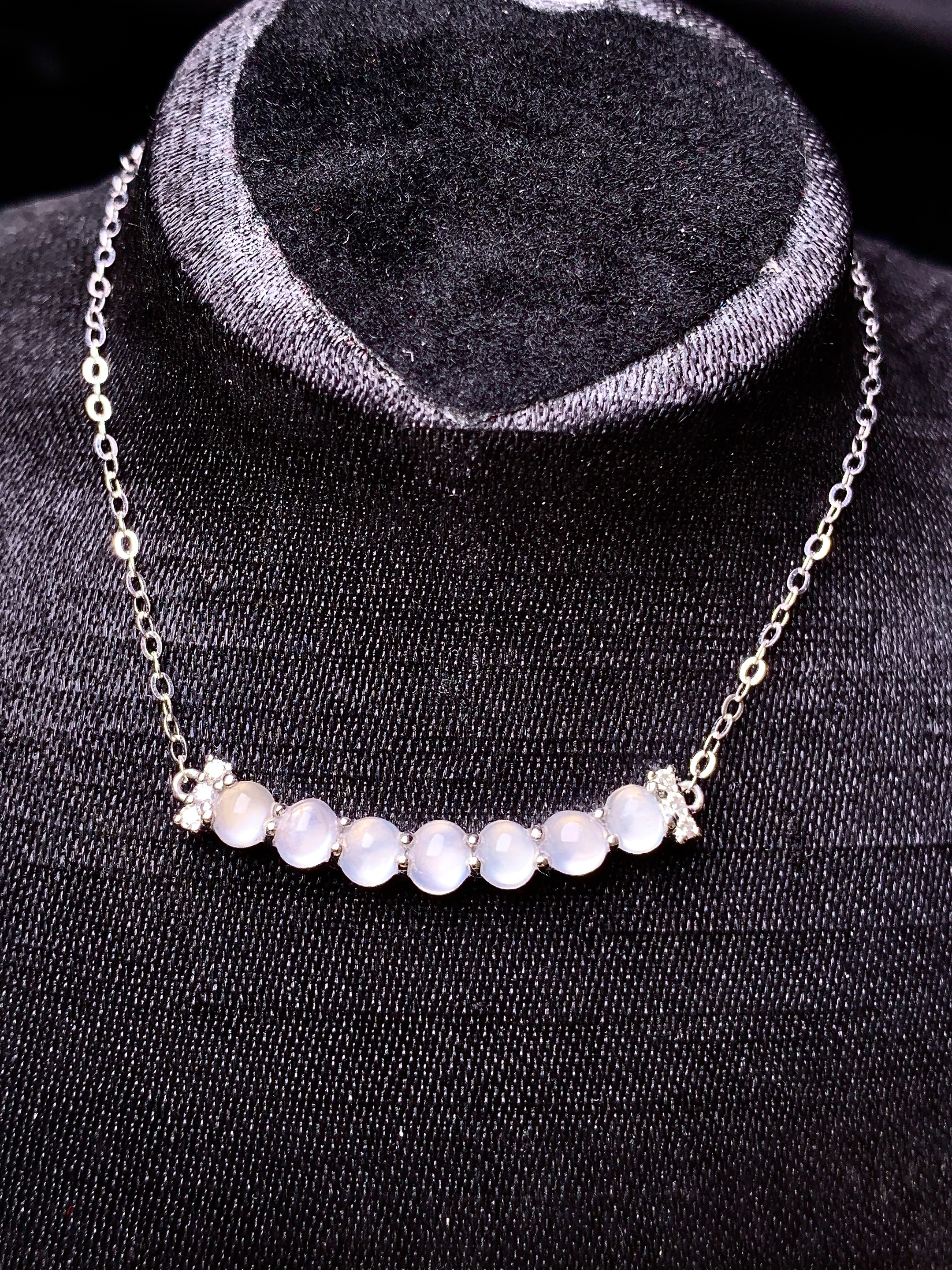 18k金钻镶嵌冰种蛋面组合项链 玉质细腻 色泽艳丽清新 水润亮眼 整体尺寸26.5*3.2*3.2yz