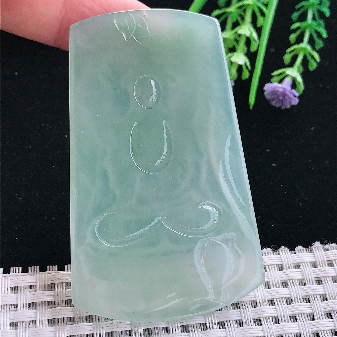 实拍A货翡翠69.8/43.5/5.8老坑冰胶果冻冰晴绿虚空藏菩萨吊坠翡翠挂件