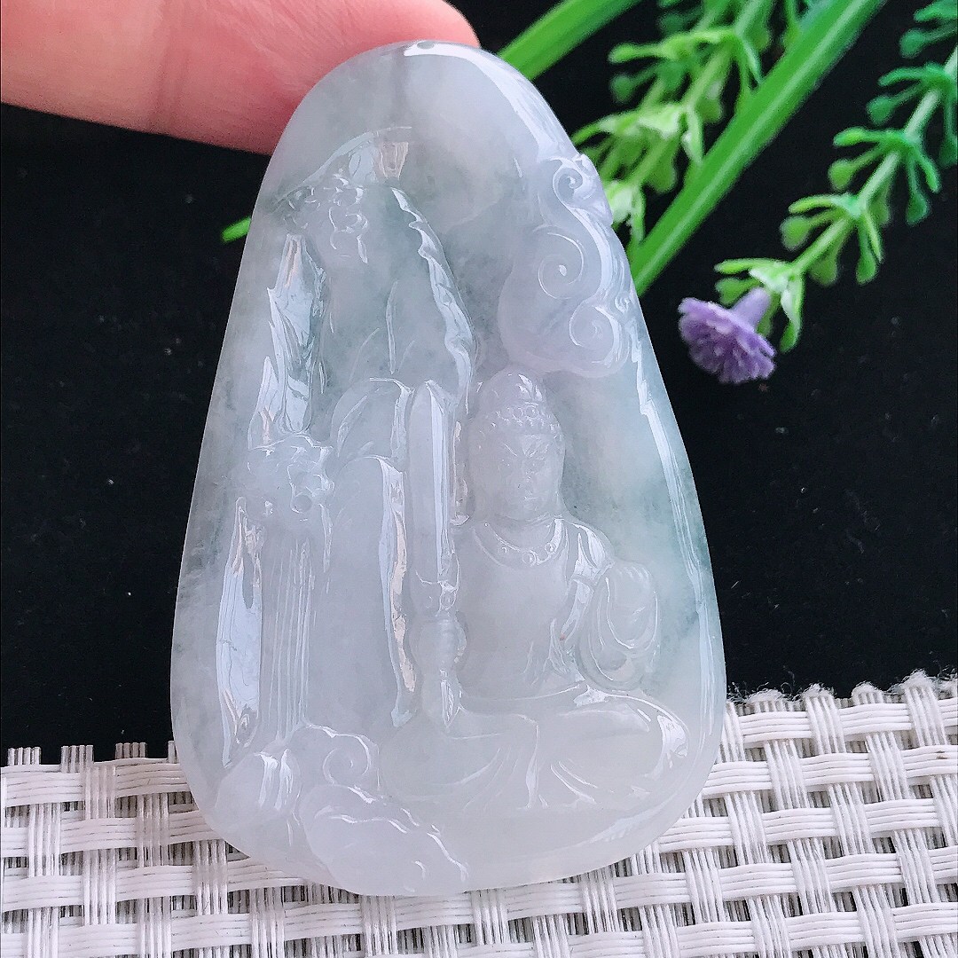 实拍A货翡翠65/42/4.8老坑冰纯白净不动明王吊坠翡翠挂件