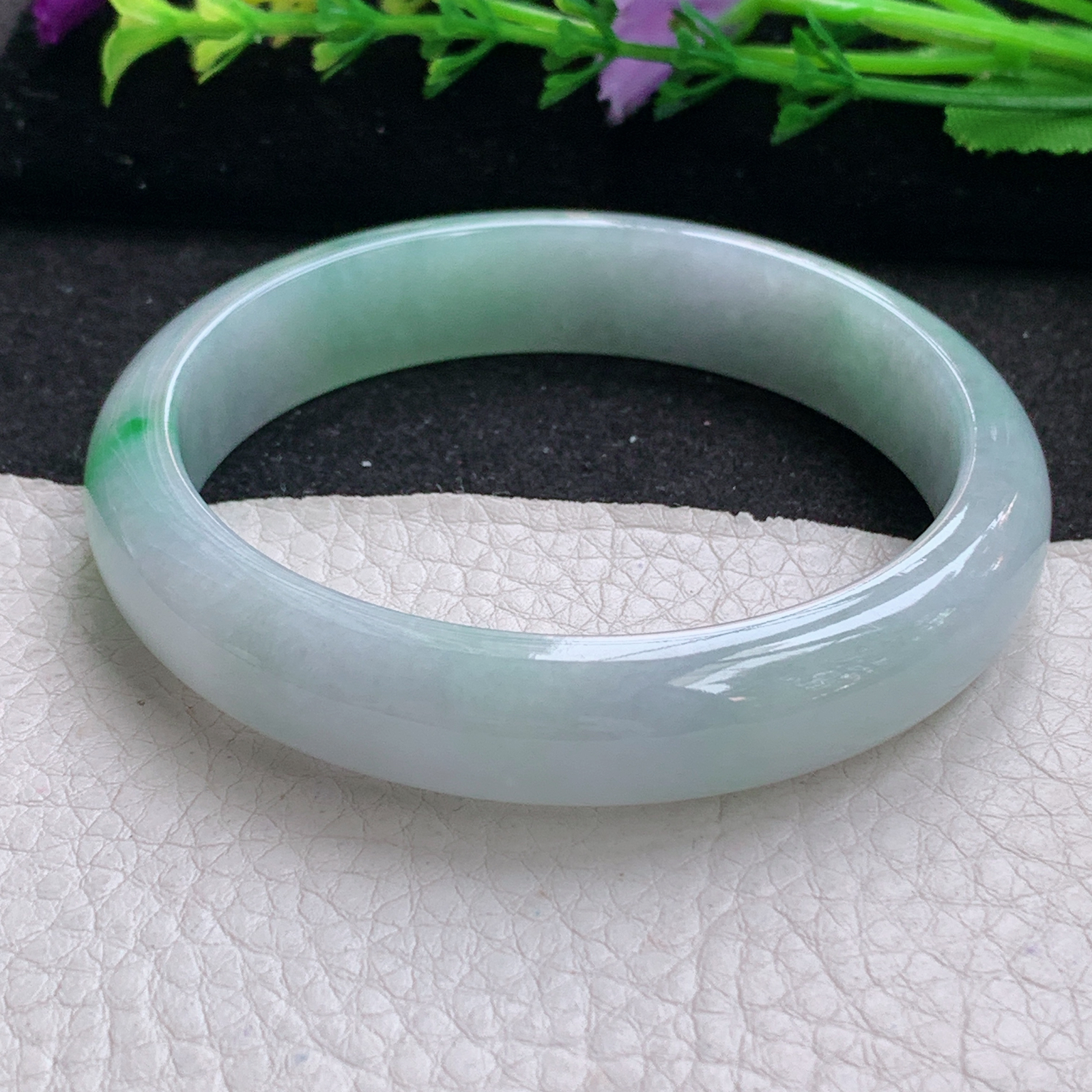 yh实拍59*12.6*7.2平安镯 天然缅甸翡翠A货手镯冰飘阳绿宽边正圈玉手环