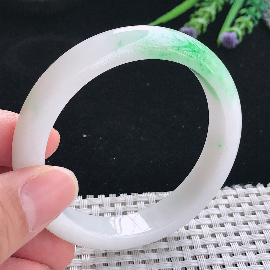 实拍天然翡翠57.5/12.8/8.2老坑精美飘阳绿手镯翡翠玉镯手环