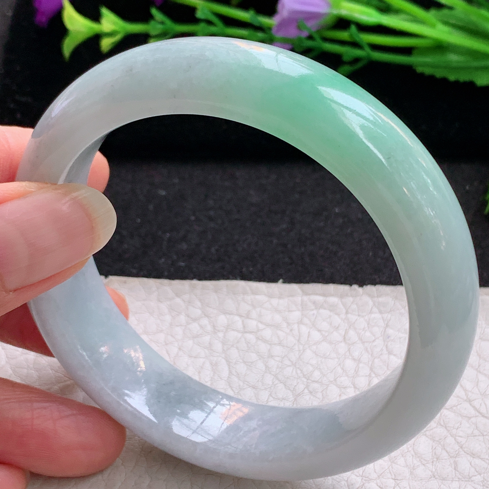 js实拍57.5*15.8*9平安镯 天然缅甸翡翠A货手镯清新飘绿正圈玉手环