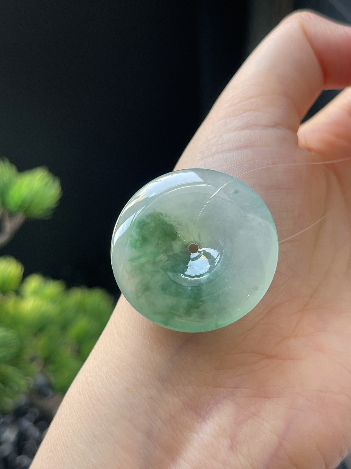 翡翠冰糯种淡绿色平安扣